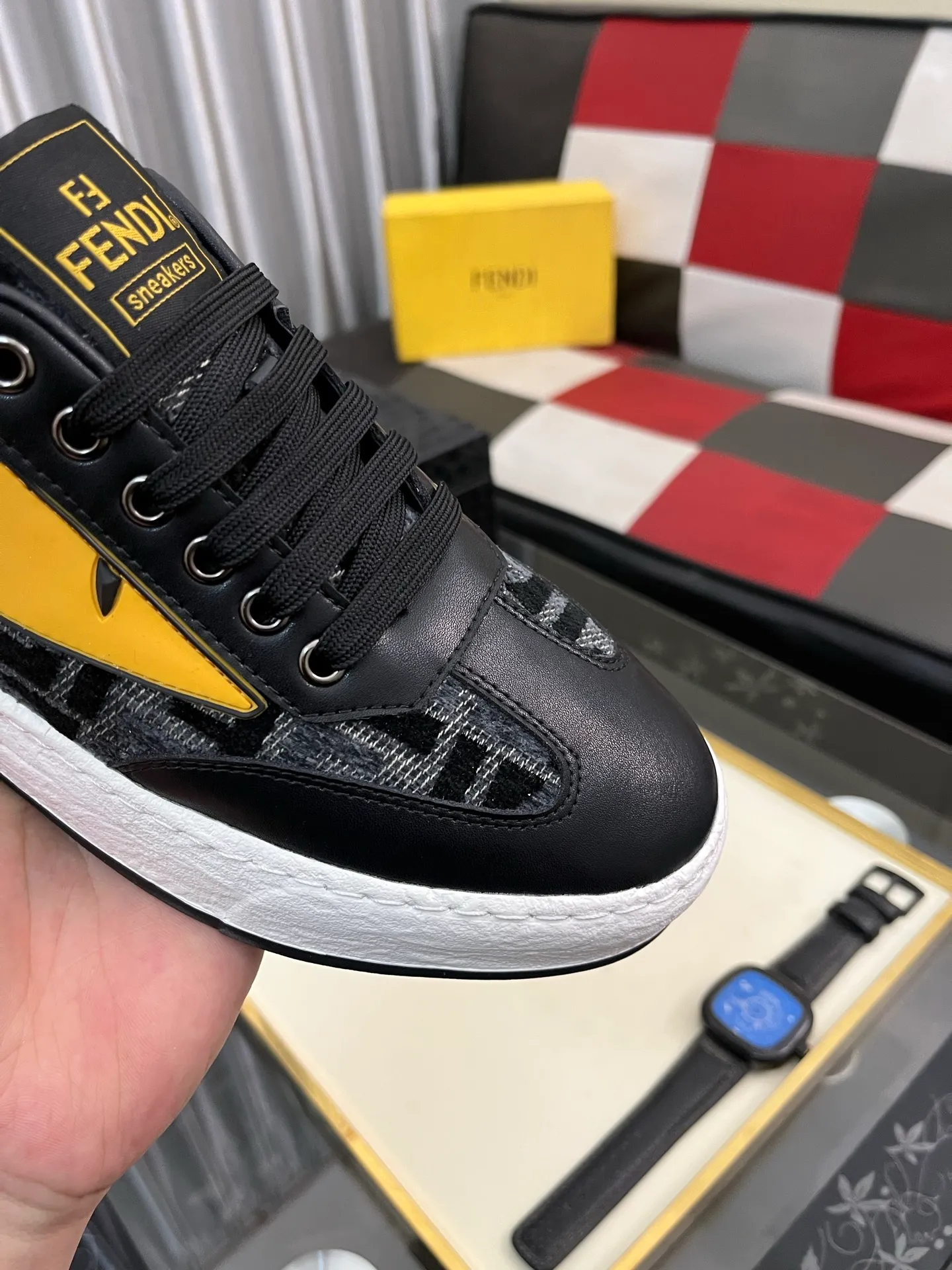 Men's shoes 💰420⌚️⌚️FENDI "Fendi" P480 Regular size: 38-44 (casual shoes) Product materials: Selected cowhide upper, soft sheepskin lining; original outsole. 4️⃣colors available